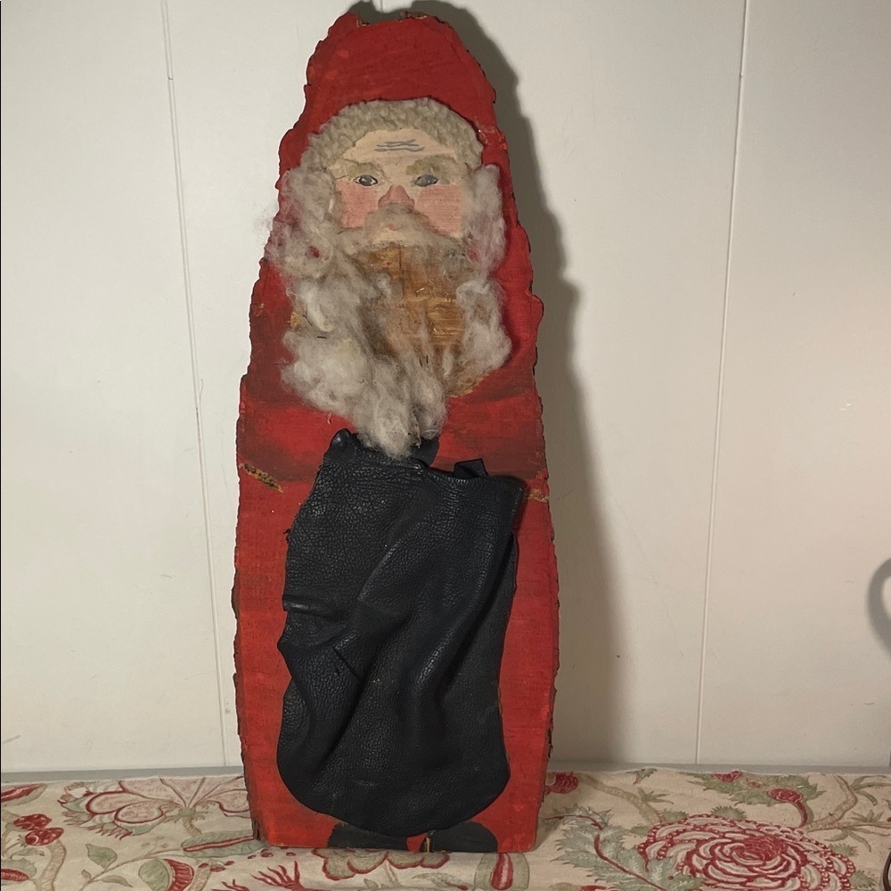 Folk Art Handcrafted Vtg Leaning Sliced Tree Santa Claus Holiday Rustic Decor